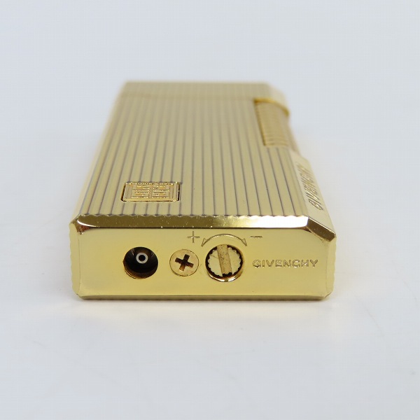 実際に弊社で買取させて頂いたGIVENCHY/ジバンシィ サイドローラーガスライターの画像 4枚目