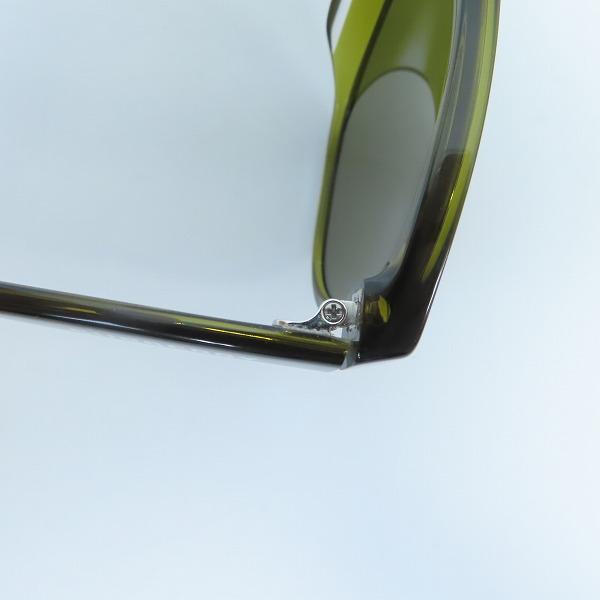 実際に弊社で買取させて頂いた【未使用】BURBERRY/バーバリー サングラス/アイウェア B 4302F 3356/73の画像 5枚目