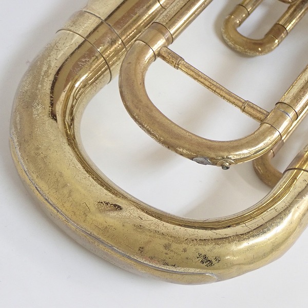 実際に弊社で買取させて頂いた★【ジャンク】YAMAHA/ヤマハ YEP-201/YEP201 ユーフォニアム ゴールド ハードケース付きの画像 6枚目