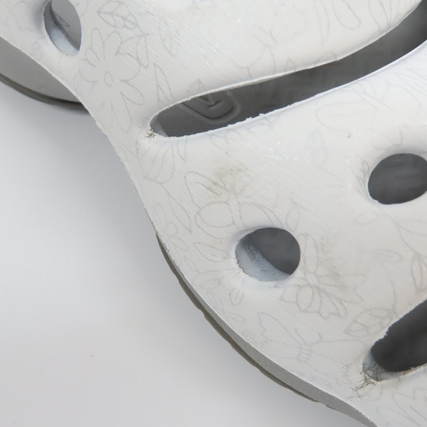 実際に弊社で買取させて頂いたKEEN/キーン YOGUI ARTS/ヨギ アーツ HAWAII FLOWERS SILVER サンダル 1002037/26の画像 7枚目