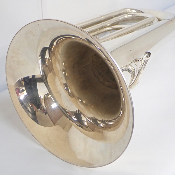 実際に弊社で買取させて頂いた★【ジャンク】YAMAHA/ヤマハ YBB-105M/YBB105M チューバ 銀メッキ マウスピース・ハードケース付 の画像 2枚目