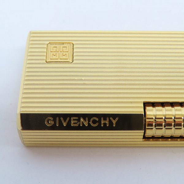 実際に弊社で買取させて頂いたGIVENCHY/ジバンシィ サイドローラーガスライターの画像 5枚目