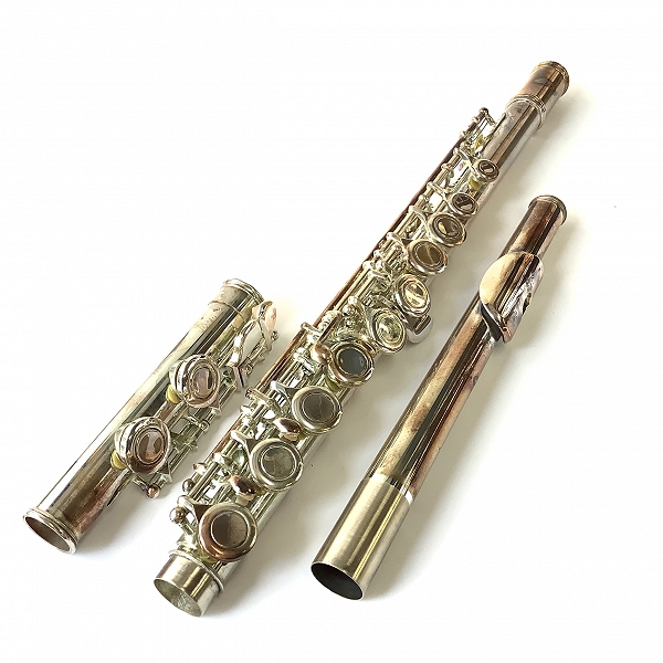 実際に弊社で買取させて頂いたSoleil/ソレイユ 初心者用フルート Eメカ ケース付き 管楽器の画像 6枚目