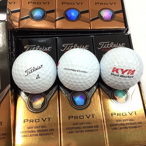 実際に弊社で買取させて頂いた【未使用/オウンネーム入】Titleist/タイトリスト PRO V1 ゴルフボール 2ダースの画像 2枚目