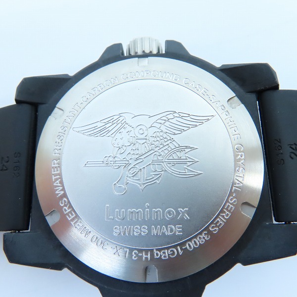 実際に弊社で買取させて頂いたLUMINOX/ルミノックス MASTER CARBON/マスター カーボン SERIES/シリーズ 3800 腕時計/ウォッチ Ref.3813の画像 3枚目