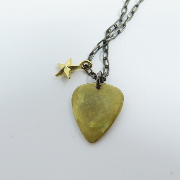 実際に弊社で買取させて頂いたPaul Smith/ポールスミス ギターピックデザイン ペンダント/ネックレスの画像 2枚目