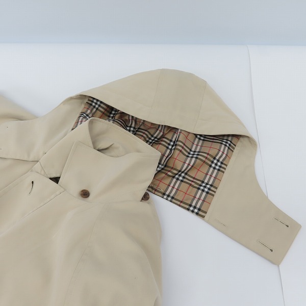 実際に弊社で買取させて頂いたBURBERRY/バーバリー チェック柄ライナー付き ナイロンジャケット size：Lの画像 6枚目