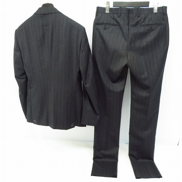 実際に弊社で買取させて頂いた【JPタグ/未使用】GIORGIO ARMANI/ジョルジオアルマーニ SOHO ストライプ スーツ セットアップ 46Rの画像 1枚目
