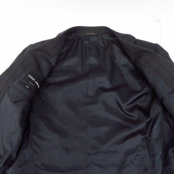 実際に弊社で買取させて頂いた【JPタグ/未使用】GIORGIO ARMANI/ジョルジオアルマーニ SOHO ストライプ スーツ セットアップ 46Rの画像 5枚目
