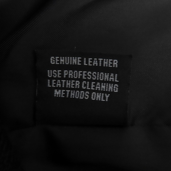 実際に弊社で買取させて頂いたSchott/ショット ボアライナー付き オイルドカウハイドレザー シングルライダースジャケット 141 Size：32の画像 6枚目