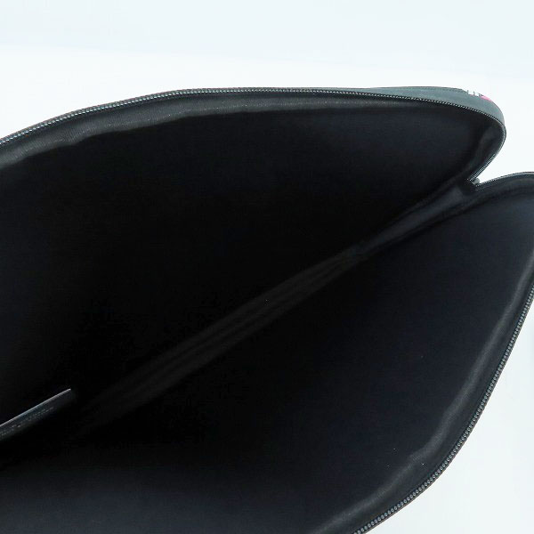 実際に弊社で買取させて頂いた【未使用】Marc by Marc Jacobs/マークバイマークジェイコブス 2WAY PCケース/タブレットケース 総柄 3点セットの画像 4枚目