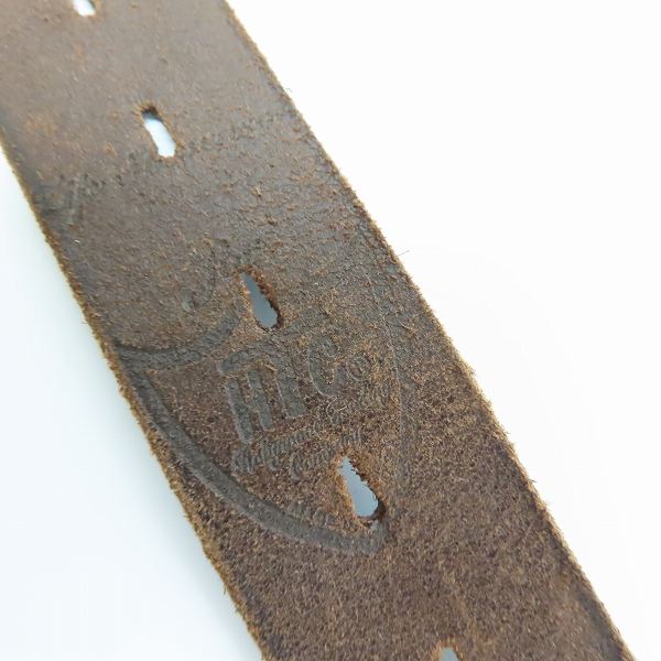 実際に弊社で買取させて頂いたHTC/エイチティーシー フラワースタッズ レザーベルト size：32の画像 2枚目