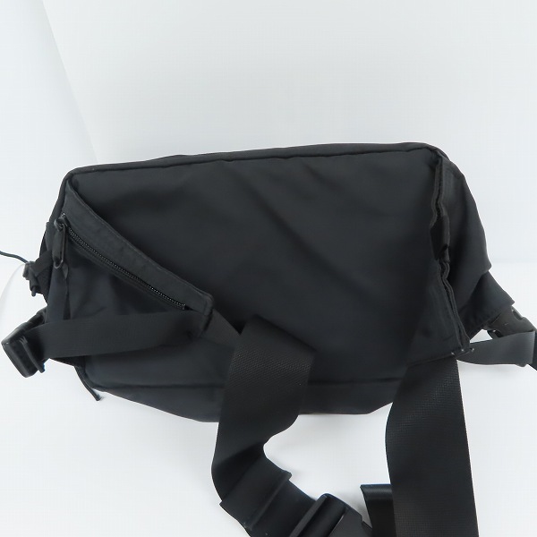 実際に弊社で買取させて頂いたHEAD PORTER/ヘッドポーター BLACK BEAUTY NEW WAIST BAG BLACK ウエストバッグの画像 1枚目