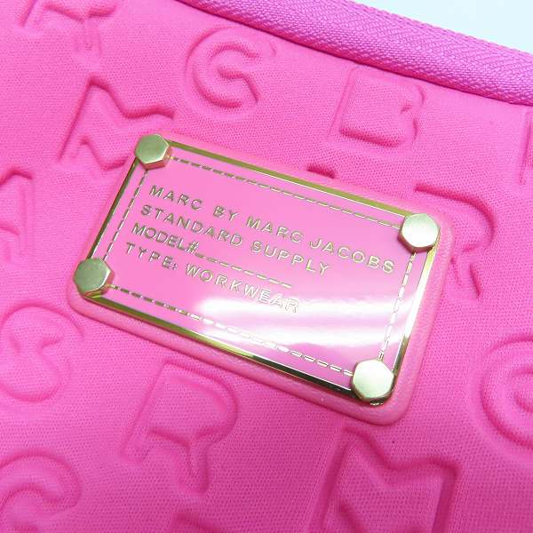 実際に弊社で買取させて頂いた【未使用】MARC BY MARC JACOBS/マークバイマークジェイコブス タブレットケース M6131063/M0001053/M0002300 3点セットの画像 4枚目