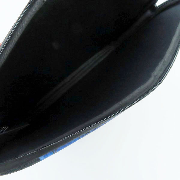 実際に弊社で買取させて頂いた【未使用】Marc by Marc Jacobs/マークバイマークジェイコブス 総柄マルチ タブレット/PCケース 2点セットの画像 4枚目