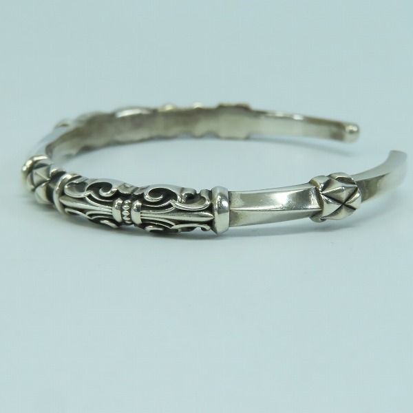 実際に弊社で買取させて頂いたDEAL DESIGN/ディールデザイン 2019 MID SUMMER COLLECTION ツイストゲートバングル/シルバーバングルの画像 2枚目