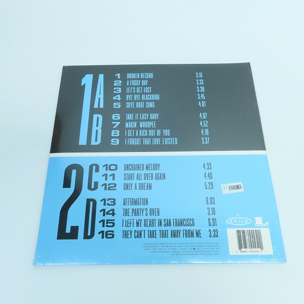 実際に弊社で買取させて頂いた【未開封】Van Morrison/ヴァン・モリソン VERSATILE 2枚組 アナログレコードの画像 1枚目