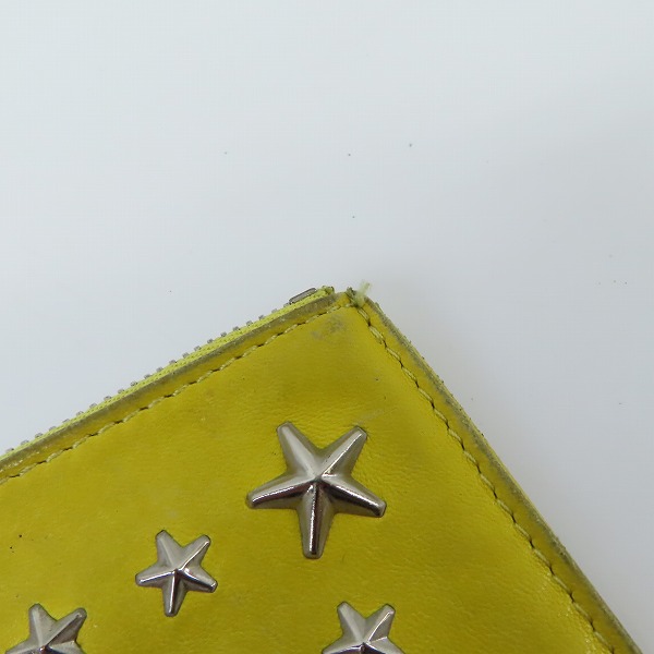 実際に弊社で買取させて頂いたJIMMY CHOO/ジミーチュウ スタースタッズ カラビナチェーン付き コインケースの画像 6枚目