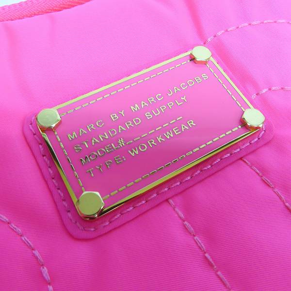 実際に弊社で買取させて頂いた【未使用】MARC BY MARC JACOBS/マークバイマークジェイコブス タブレットケース M6131072/M6131071/M0001226B 3点セットの画像 4枚目