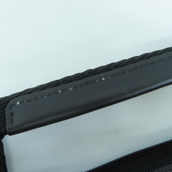 実際に弊社で買取させて頂いた【未使用】Marc by Marc Jacobs/マークバイマークジェイコブス 2WAY PCケース/タブレットケース 総柄 ロゴ/マルチ 3点セットの画像 6枚目