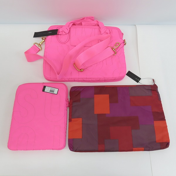 実際に弊社で買取させて頂いた【未使用】MARC BY MARC JACOBS/マークバイマークジェイコブス 2WAY PCケース/タブレットケース  刺繡/マルチ総柄 3点セットの画像 1枚目