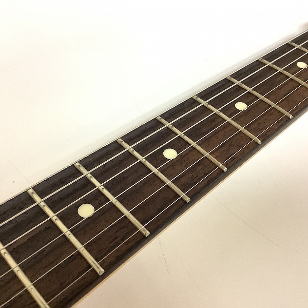 実際に弊社で買取させて頂いた★FGN/FUJIGEN/フジゲン Neo Classicシリーズ NST11RALM-VWH/01 ストラトタイプ エレキギター ギグケース付き【難あり】の画像 3枚目