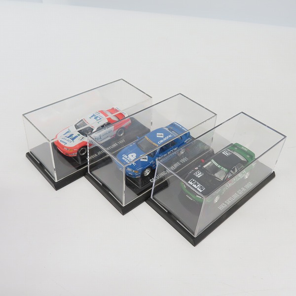 実際に弊社で買取させて頂いたKyosho/京商 1/64 CALSONIC/HKS/UNISIA JECS SKYLINE GT-R 1991/1992/1993 ミニカー 3点セットの画像 6枚目