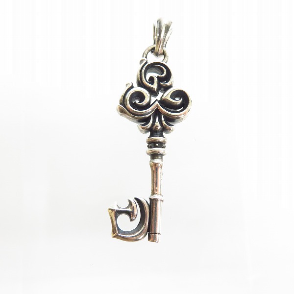 実際に弊社で買取させて頂いたDEAL DESIGN/ディールデザイン クローバー キーペンダントの画像 1枚目