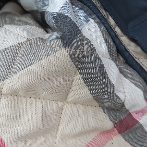 実際に弊社で買取させて頂いたBURBERRY BRIT/バーバリーブリット 中綿キルティング ジャケット/XSの画像 8枚目