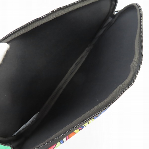 実際に弊社で買取させて頂いた【未使用】MARC BY MARC JACOBS/マークバイマークジェイコブス タブレットケース 縦型/横型 ピンク/グリーン/総柄 3点セットの画像 4枚目