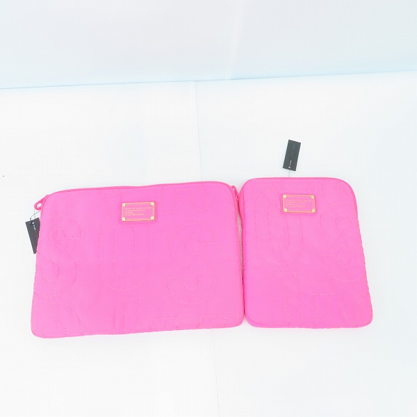 実際に弊社で買取させて頂いた【未使用】Marc by Marc Jacobs/マークバイマークジェイコブス ノックアウトピンク PCケース/タブレットケース 2点セット
