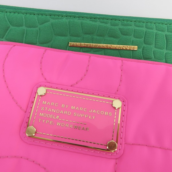 実際に弊社で買取させて頂いた【未使用】MARC BY MARC JACOBS/マークバイマークジェイコブス タブレットケース 縦型/横型 ピンク/グリーン/総柄 3点セットの画像 2枚目