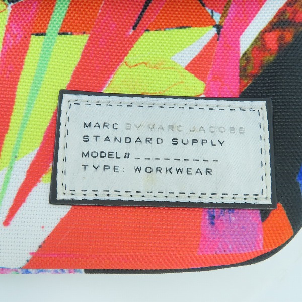 実際に弊社で買取させて頂いた【未使用】Marc by Marc Jacobs/マークバイマークジェイコブス 2WAY PCケース/タブレットケース  総柄 3点セットの画像 4枚目