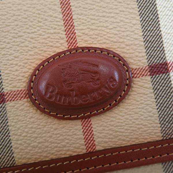 実際に弊社で買取させて頂いたBurberrys/バーバリーズ シャドーホース ノバチェック 長財布 二つ折り の画像 9枚目
