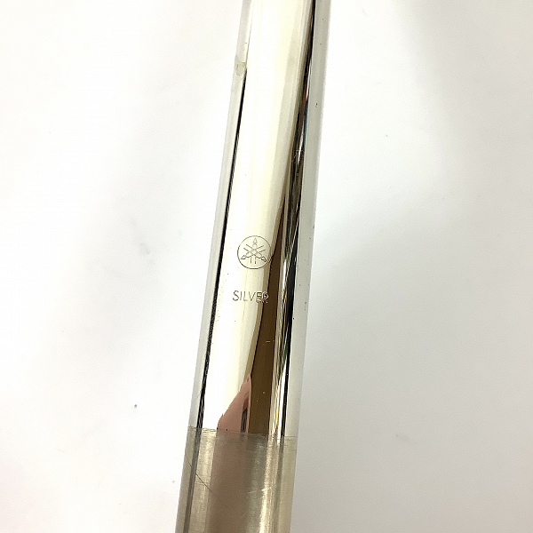実際に弊社で買取させて頂いたYAMAHA/ヤマハ 頭部管銀製 Eメカ フルート YFL-311 ハードケース付きの画像 3枚目