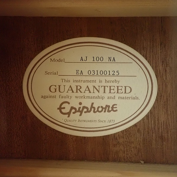 実際に弊社で買取させて頂いた★Epiphone/エピフォン AJ-100 NA アコースティックギター/アコギ ソフトケース付の画像 4枚目