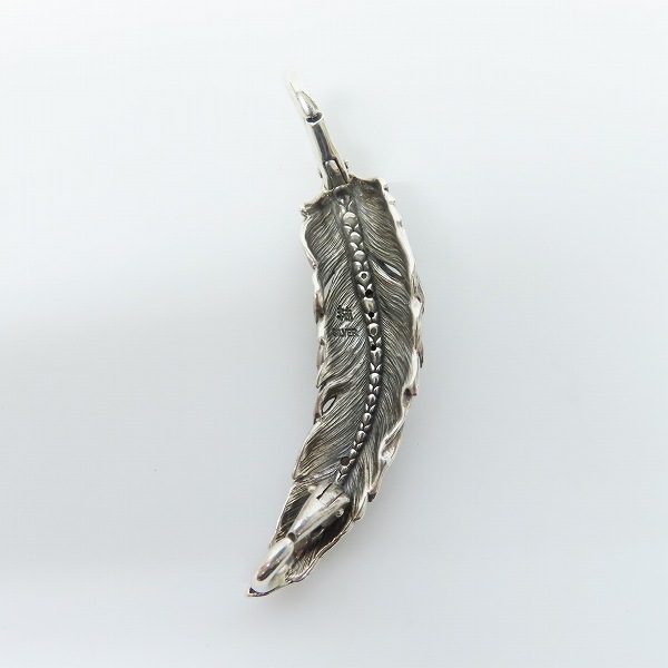 実際に弊社で買取させて頂いた【ギャラ付き】Bloody Mary/ブラッディマリー フェザーチャーム w/グリーンガーネット グリーントルマリン アレキサンドライトの画像 2枚目