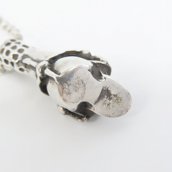 実際に弊社で買取させて頂いたSTANLEY GUESS/スタンリーゲス オーバータロン スカルペンダント ネックレスの画像 3枚目