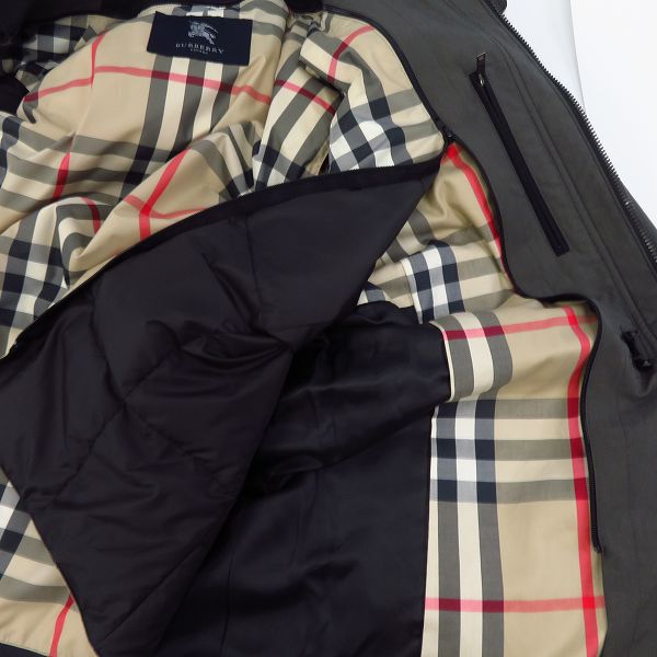 実際に弊社で買取させて頂いたBURBERRY LONDON/バーバリーロンドン ダウンライナー付き コート ブラック/黒 Size：Mの画像 5枚目