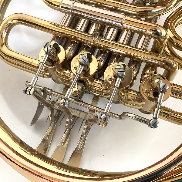 実際に弊社で買取させて頂いた★J Michael/Jマイケル FH-850 フレンチホルン フルダブルホルン デタッチャブルベル マウスピース/ケース付き【難あり】の画像 4枚目