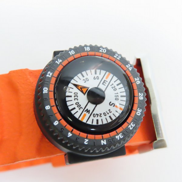 実際に弊社で買取させて頂いたLUMINOX/ルミノックス BEAR GRYLLS SURVIVAL 3740 MASTER SERIES/マスター シリーズ 腕時計/ウォッチ Ref.3749の画像 4枚目