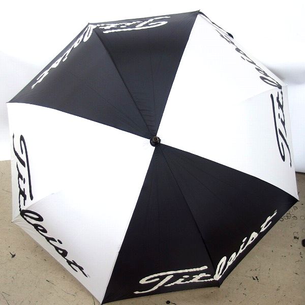 実際に弊社で買取させて頂いた【未使用】Titleist/タイトリスト ツアー アンブレラ/傘 AJUB71-BKWTの画像 2枚目