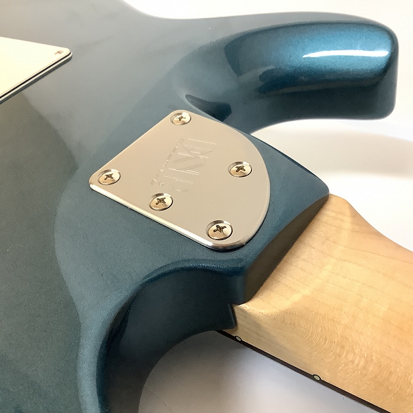 実際に弊社で買取させて頂いた★【美品】ESP/イーエスピー SNAPPER 7 AL/R Supreme Blue スナッパー 7弦 エレキギター ギグケース付きの画像 7枚目