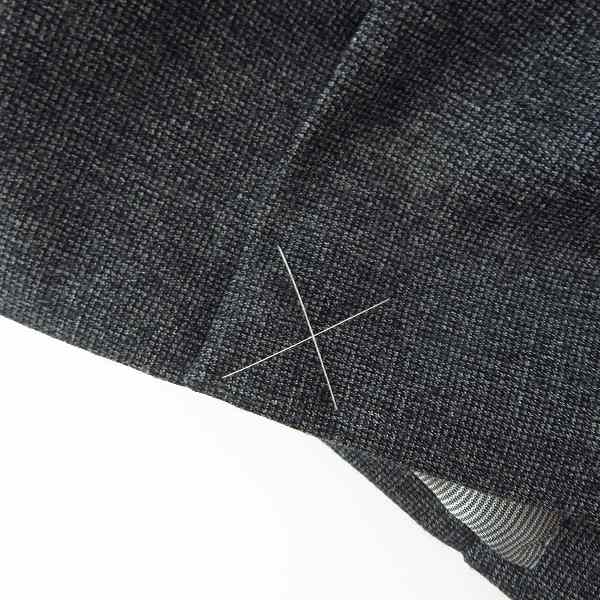 実際に弊社で買取させて頂いたGIORGIO ARMANI/ジョルジオ アルマーニ SOHO ジャケット/パンツ セットアップ 48の画像 6枚目