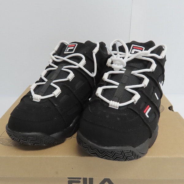 実際に弊社で買取させて頂いたFILA/フィラ BARRICADE XT 97 LOW/バリケード ロー スニーカー FS1HTB1052X/26