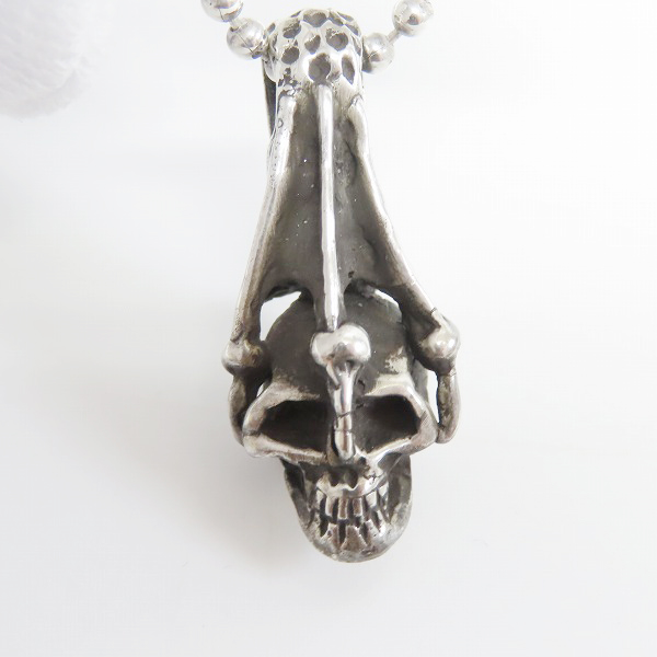 実際に弊社で買取させて頂いたSTANLEY GUESS/スタンリーゲス オーバータロン スカルペンダント ネックレスの画像 1枚目