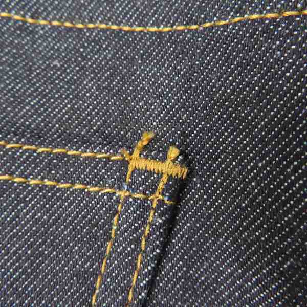 実際に弊社で買取させて頂いたato/アトウ ボタンフライ ストレート デニムパンツ AM18C-P23/44の画像 9枚目