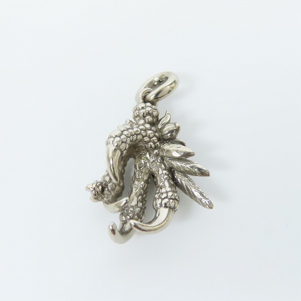 実際に弊社で買取させて頂いた【ギャラ付き】Bloody Mary/ブラッディマリー Night raven/ナイトレイヴン K18WG ペンダントトップ w/ダイアモンドの画像 2枚目