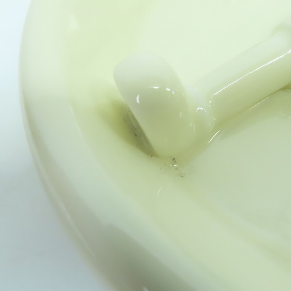 実際に弊社で買取させて頂いたG1950×OriginalFake KAWS/ギャラリーナインティフィフティ×カウズ ASHTRAY WHITE 灰皿の画像 3枚目