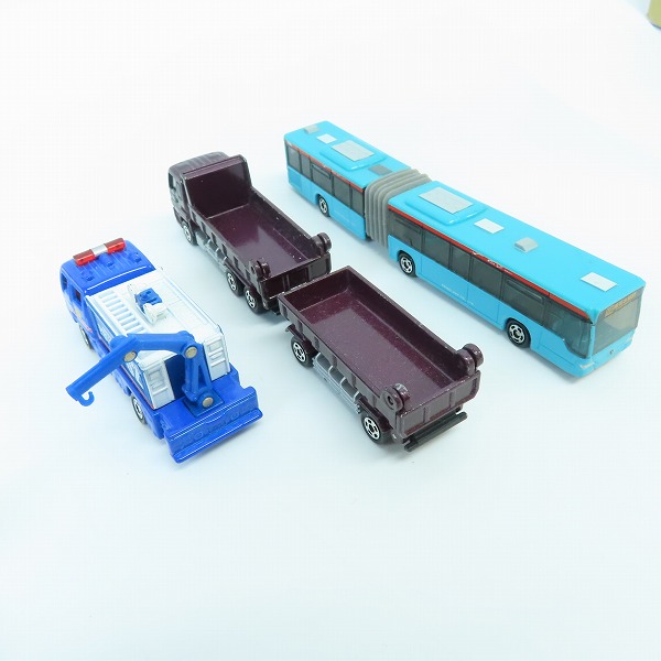 実際に弊社で買取させて頂いた【おまとめ15点↑】TOMICA/トミカ  頌春 平成24年 2000GT/京成バス/LOTUS EXIGE S他 車/スポーツカー/トラック等 の画像 2枚目